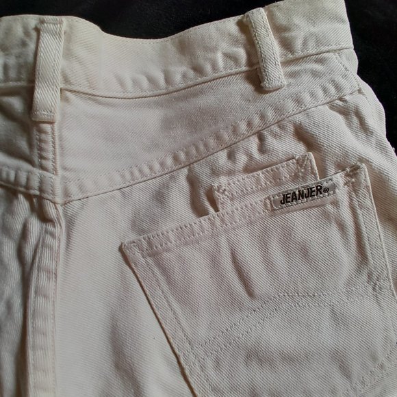 Vintage Jeanjer White Jean Shorts - Picture 3 of 8